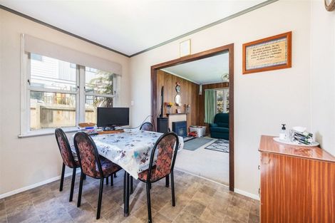 Photo of property in 2a Brandon Road, Glen Eden, Auckland, 0602