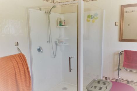 Photo of property in 39 Avondale Road, Avondale, Auckland, 1026