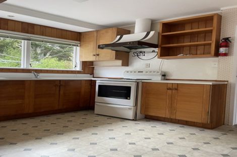 Photo of property in 70 Mountbatten Avenue, Hillcrest, Auckland, 0627