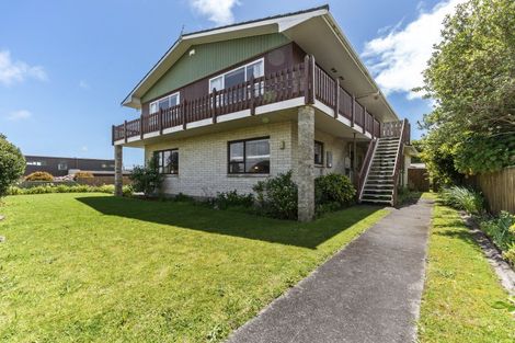 Photo of property in 59 Dixon Street, Oakura, 4314