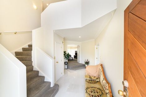 Photo of property in 96 Pacific Drive, Fitzherbert, Palmerston North, 4410