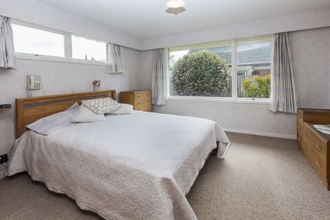 Photo of property in 45 Burnside Crescent, Burnside, Christchurch, 8053
