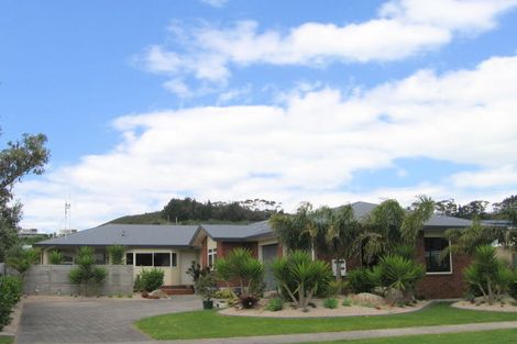 Photo of property in 4 Bowentown Boulevard, Bowentown, Waihi Beach, 3177