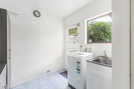 Photo of property in 32 Danbury Drive, Torbay, Auckland, 0630