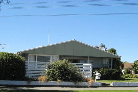 Photo of property in 1/2 Hartford Street, Burnside, Christchurch, 8053