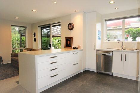 Photo of property in 25 Raptor Way, Welcome Bay, Tauranga, 3175