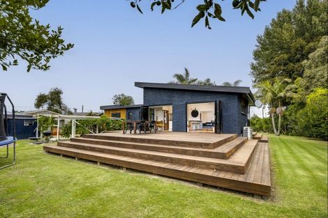 Photo of property in 17 Rogers Road, Bay View, Napier, 4104