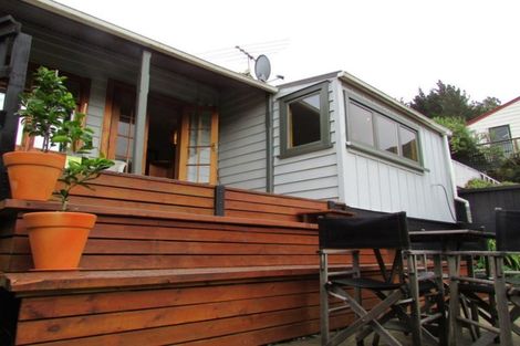 Photo of property in 24 Ticehurst Road, Lyttelton, 8082