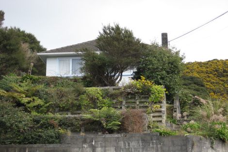 Photo of property in 167 Wellington Road, Wainuiomata, Lower Hutt, 5014