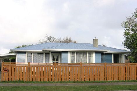 Photo of property in 19 Epsom Road, Hokowhitu, Palmerston North, 4410