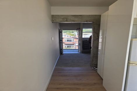 Photo of property in 2 Moncrieff Street, Mount Victoria, Wellington, 6011