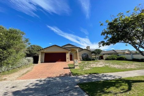 Photo of property in 19 Montego Drive, Papamoa Beach, Papamoa, 3118