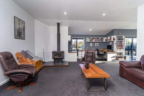 Photo of property in 16 Matukituki Crescent, Twizel, 7901