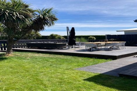 Photo of property in 44 Rotten Row, Waikuku Beach, 7473