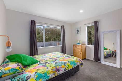 Photo of property in 5 Abbey Way, Whitby, Porirua, 5024