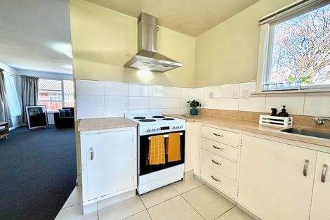 Photo of property in 1/14 Newbridge Place, Ilam, Christchurch, 8041