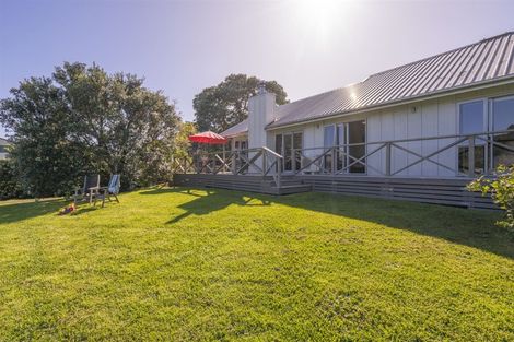 Photo of property in 2 Scott Drive, Cooks Beach, Whitianga, 3591