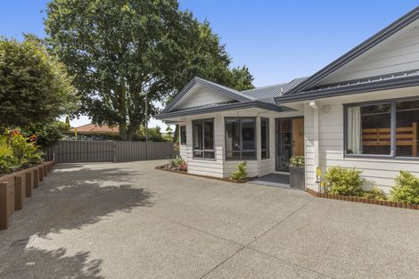 Photo of property in 3 Village Park Drive, Welcome Bay, Tauranga, 3112