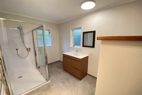 Photo of property in 10 Tahi Terrace, Glen Eden, Auckland, 0602