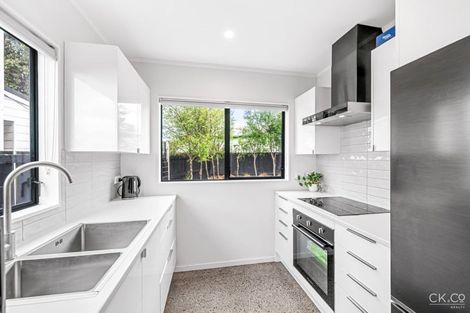 Photo of property in 3/24 Mason Street, Moera, Lower Hutt, 5010