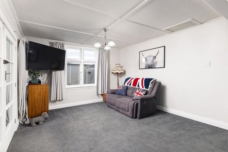 Photo of property in 6 Smith Street, Waimate, 7924