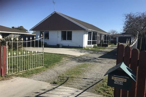 Photo of property in 633 Main North Road, Belfast, Christchurch, 8051