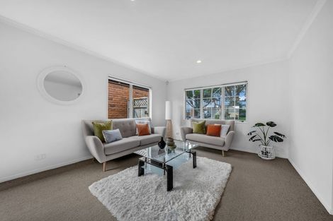 Photo of property in 24 Espalier Drive, Henderson, Auckland, 0612