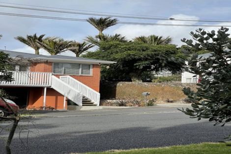 Photo of property in 2/1 Korau Road, Greenlane, Auckland, 1051