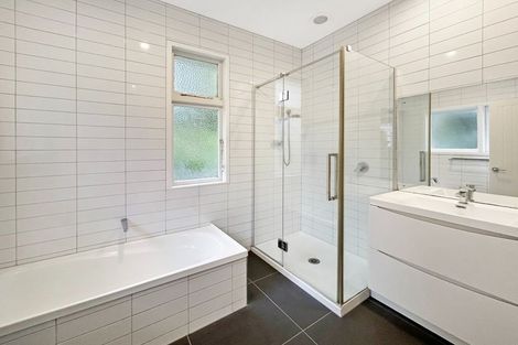 Photo of property in 70 Saint Davids Street, Lyttelton, 8082