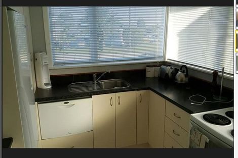 Photo of property in 1/67 Dale Crescent, Pakuranga, Auckland, 2010