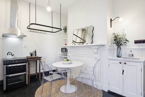 Photo of property in 21 Saint Mary Street, Thorndon, Wellington, 6011