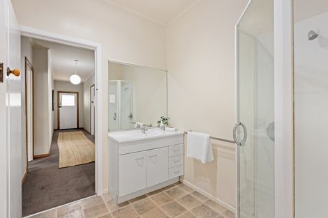 Photo of property in 153 Milton Road, Bluff Hill, Napier, 4110