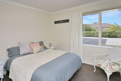 Photo of property in 14 Riverside Way, Amberley, 7410