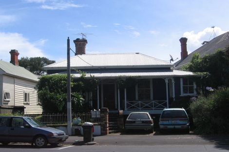 Photo of property in 175-177 Park Road, Grafton, Auckland, 1023