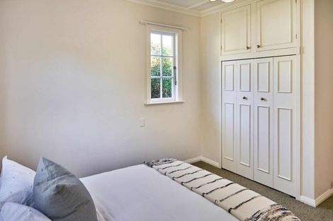 Photo of property in 107 Oroua Street, Eastbourne, Lower Hutt, 5013