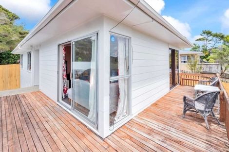 Photo of property in 1/7 Classic Grove, Bayview, Auckland, 0629