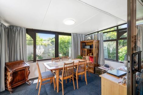 Photo of property in 15 Resolution Place, Bryndwr, Christchurch, 8053