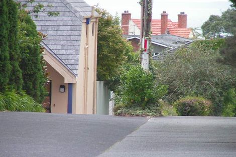 Photo of property in 1/266 Lake Road, Hauraki, Auckland, 0622