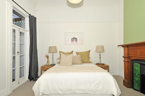 Photo of property in 12 Sale Street, Napier South, Napier, 4110