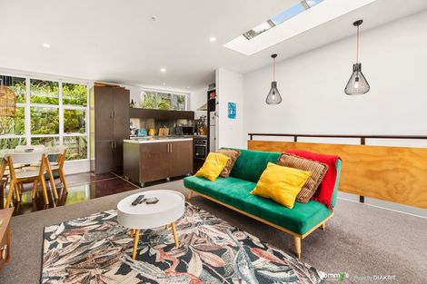 Photo of property in 3/306 Evans Bay Parade, Hataitai, Wellington, 6021