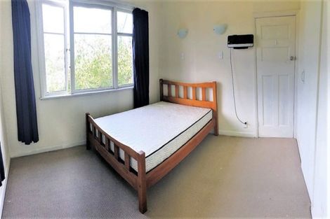 Photo of property in 67 Gladstone Road, Dalmore, Dunedin, 9010