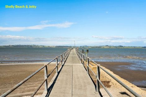 Photo of property in 103 Mcleod Road, South Head, Helensville, 0874