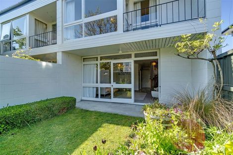 Photo of property in 1/99 Aikmans Road, Merivale, Christchurch, 8014