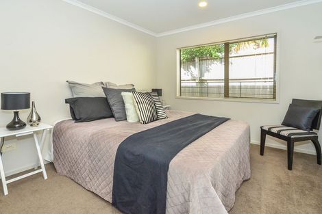 Photo of property in 24 Kauri Road, Pukekohe, 2120