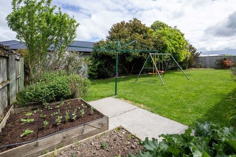 Photo of property in 21 Campion Place, Rolleston, 7614