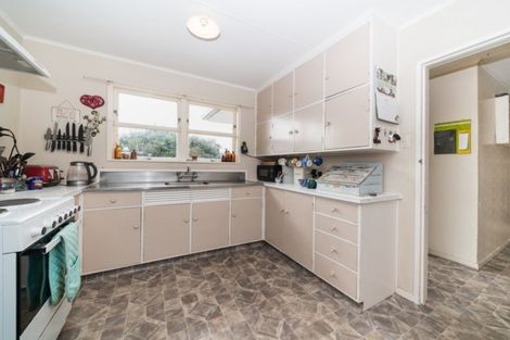 Photo of property in 28 Dewe Avenue, Feilding, 4702