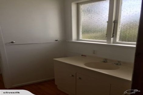 Photo of property in 3 Elizabeth Street, Orewa, 0931