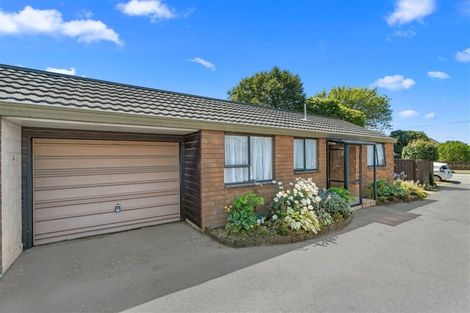 Photo of property in 1/25 Withells Road, Avonhead, Christchurch, 8042