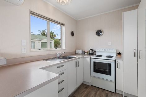 Photo of property in 70 Chadwick Road, Greerton, Tauranga, 3112