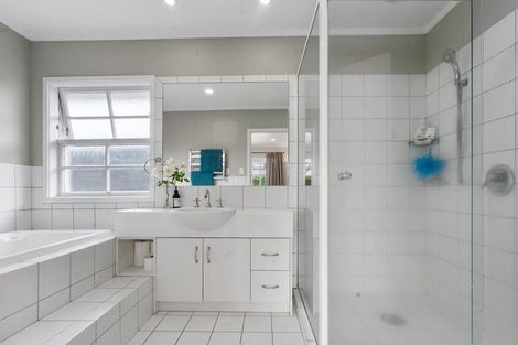 Photo of property in 8 Clements Crescent, Queenwood, Hamilton, 3210